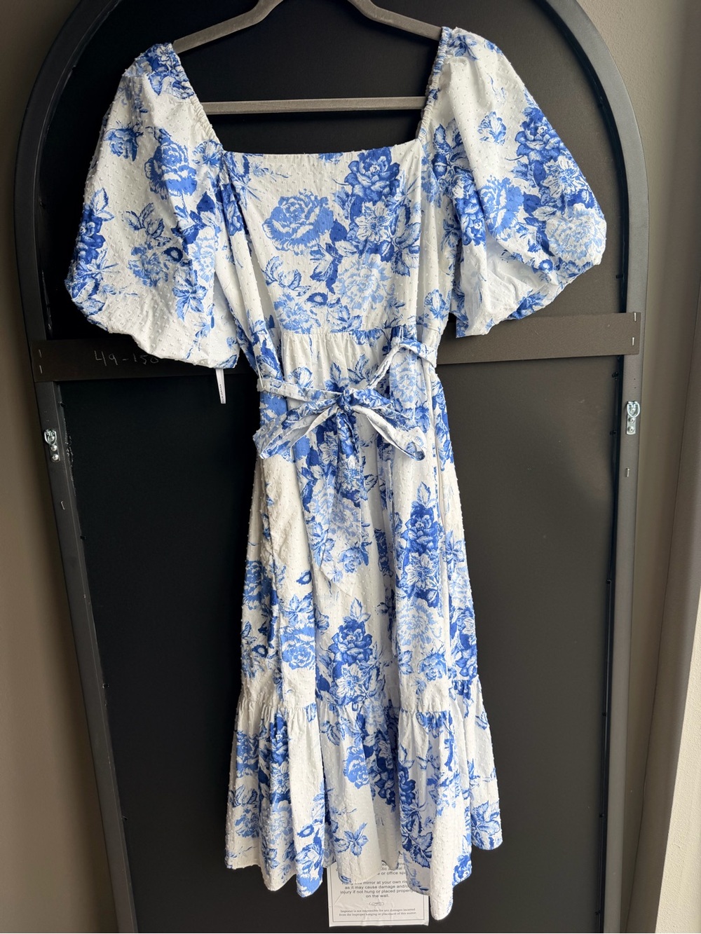 Blue floral puff sleeve midi dress